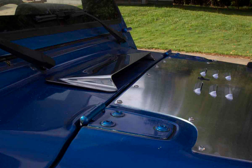 Kentrol 19982006 Jeep Wrangler TJ & LJ Hood Vent Air Scoop 30520