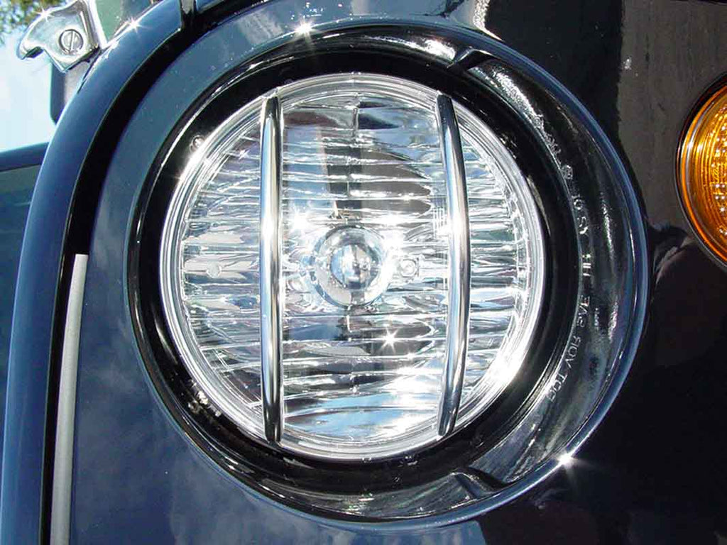 The other Kentrol Euro Headlight Guard for 2007-2018 Jeep Wrangler 30573 installed to the vehicle