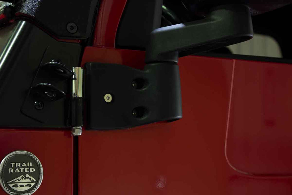 Kentrol T-304 stainless steel hinges for Jeep Wrangler TJ, showcasing the polished stainless steel