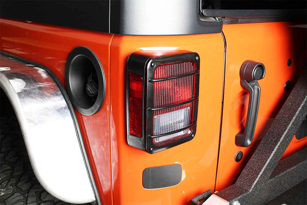 Side view of the Kentrol Taillight Guard for 2007-2018 Jeep Wrangler 50582 installed to the vehicle