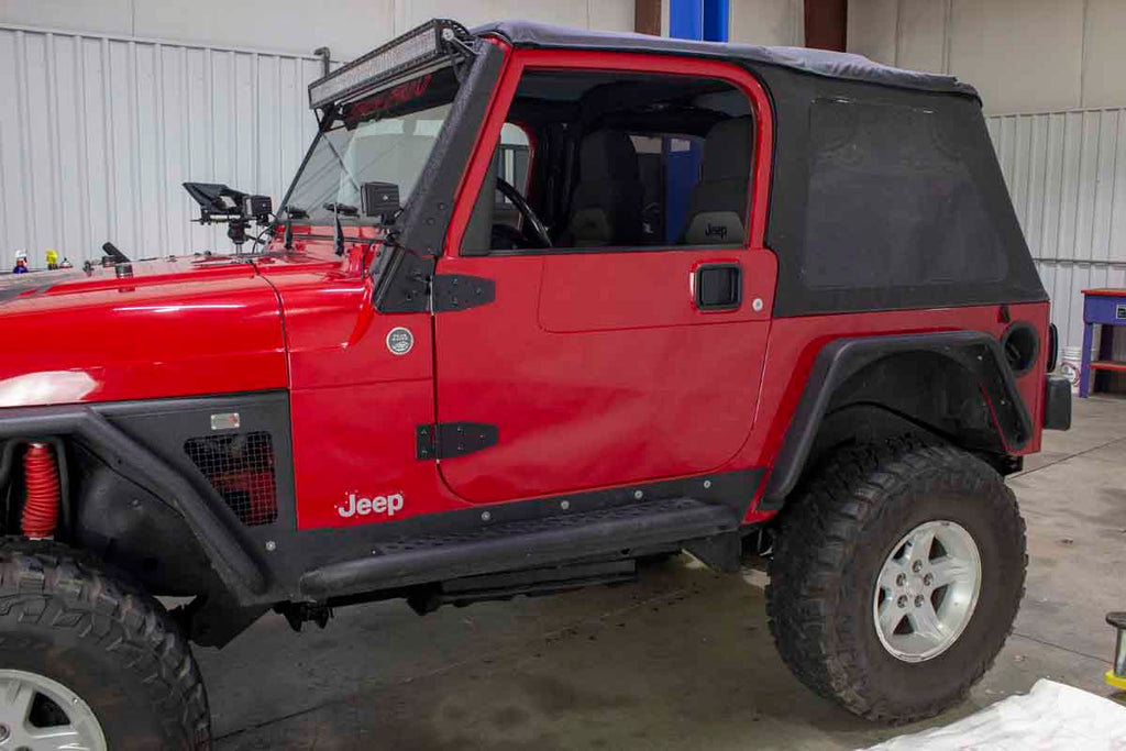 Kentrol T-304 stainless steel hinges for Jeep Wrangler TJ, showcasing the gloss Black powder coated finish.