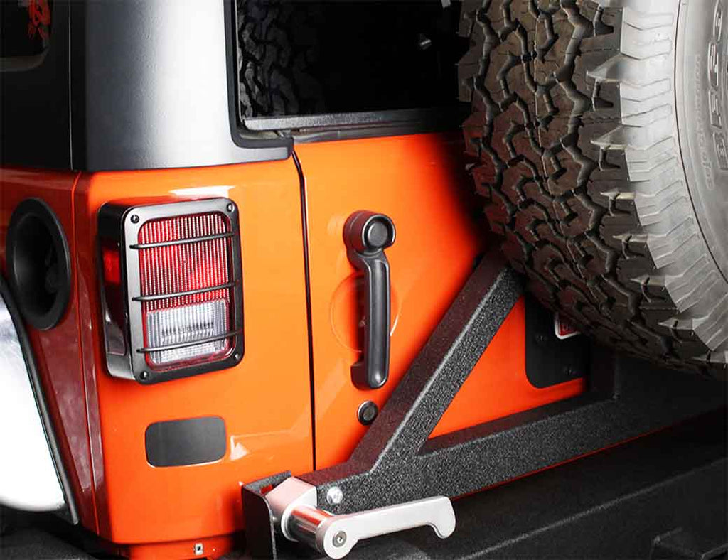 Side view of the Kentrol Taillight Guards for 2007-2018 Jeep Wrangler 80582 installed to the vehicle